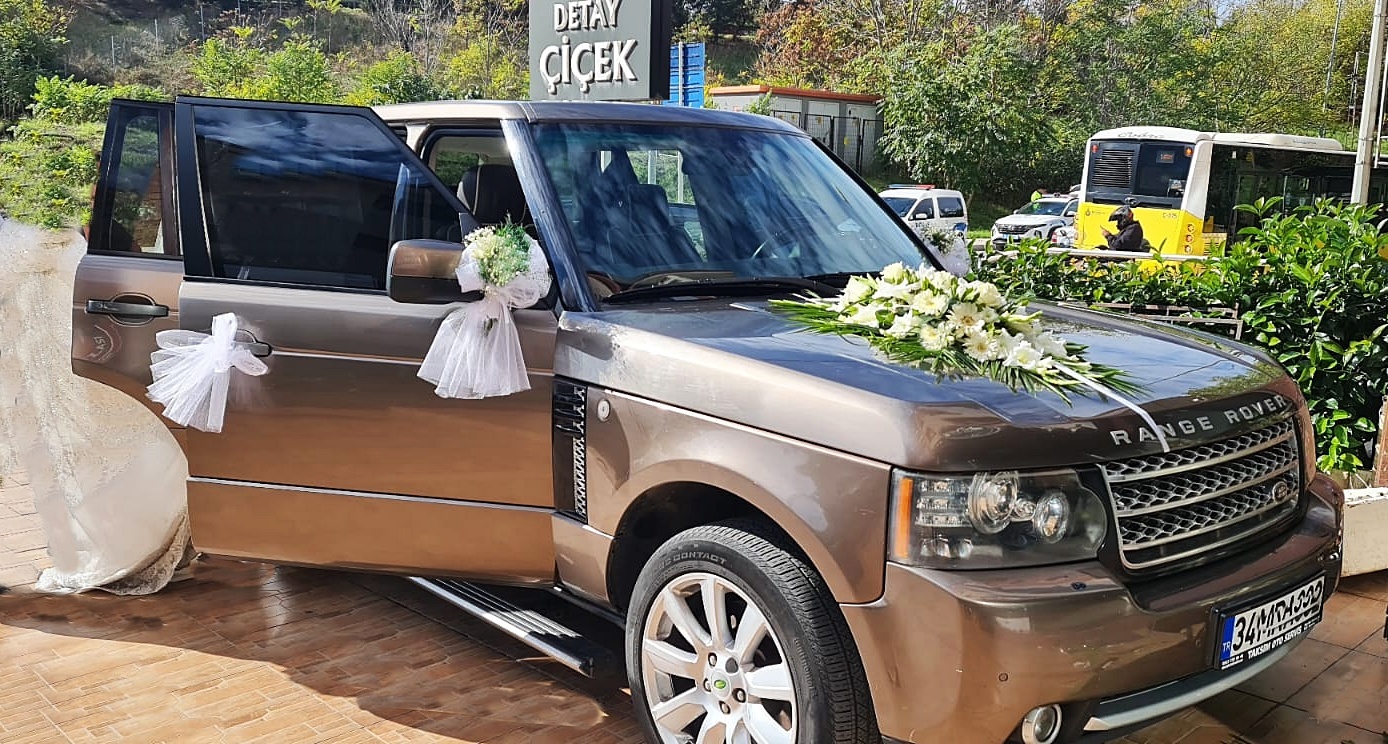 Jip gelin araba süsleme